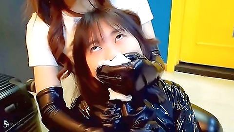 Cute Chinese Lesbian 1 Cute Chinese Lesbian 1